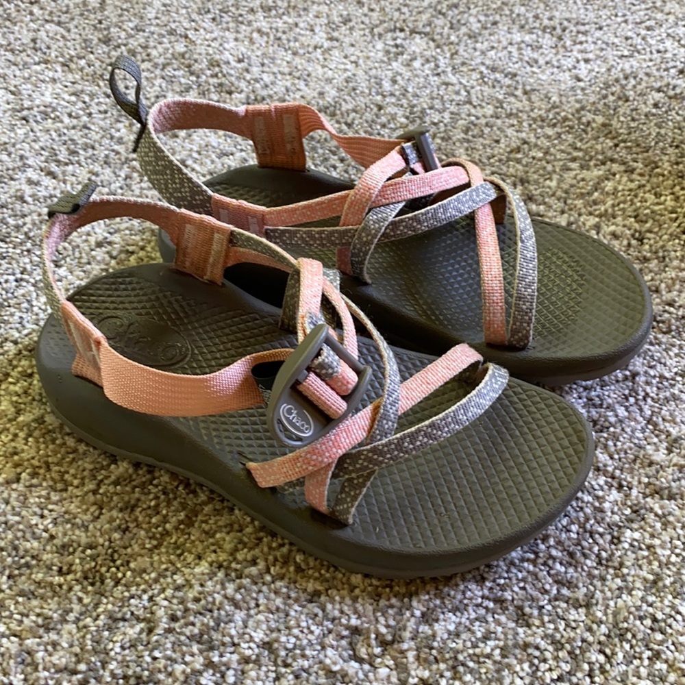 Chaco kids sandals sz 3